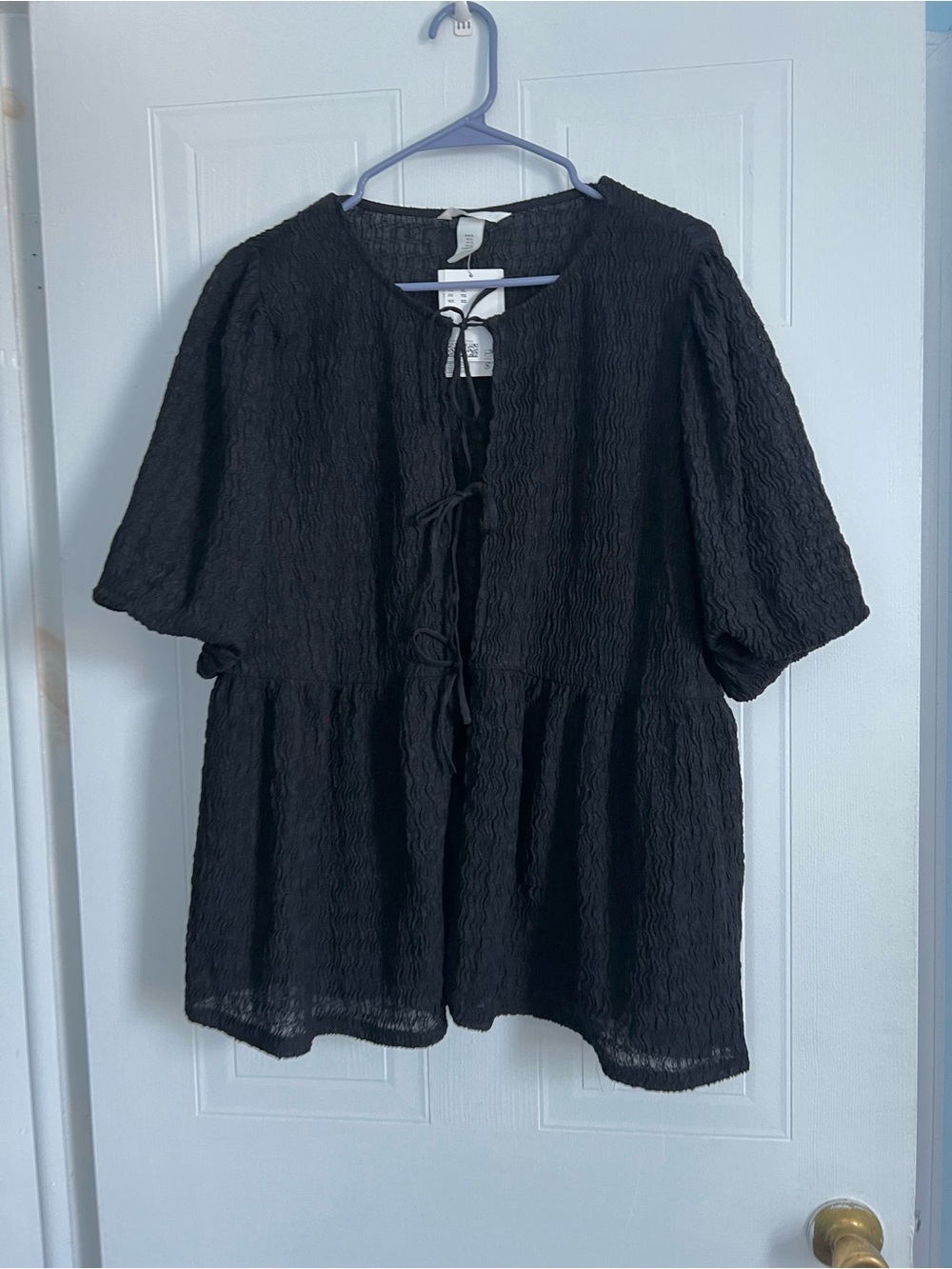 Black Tie-Front Textured Women's Top | H&M Top